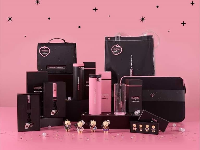 泰國星巴克× BLACKPINK 聯名推出一系列保溫瓶、鑰匙圈等周邊，粉絲：跪求代購！
