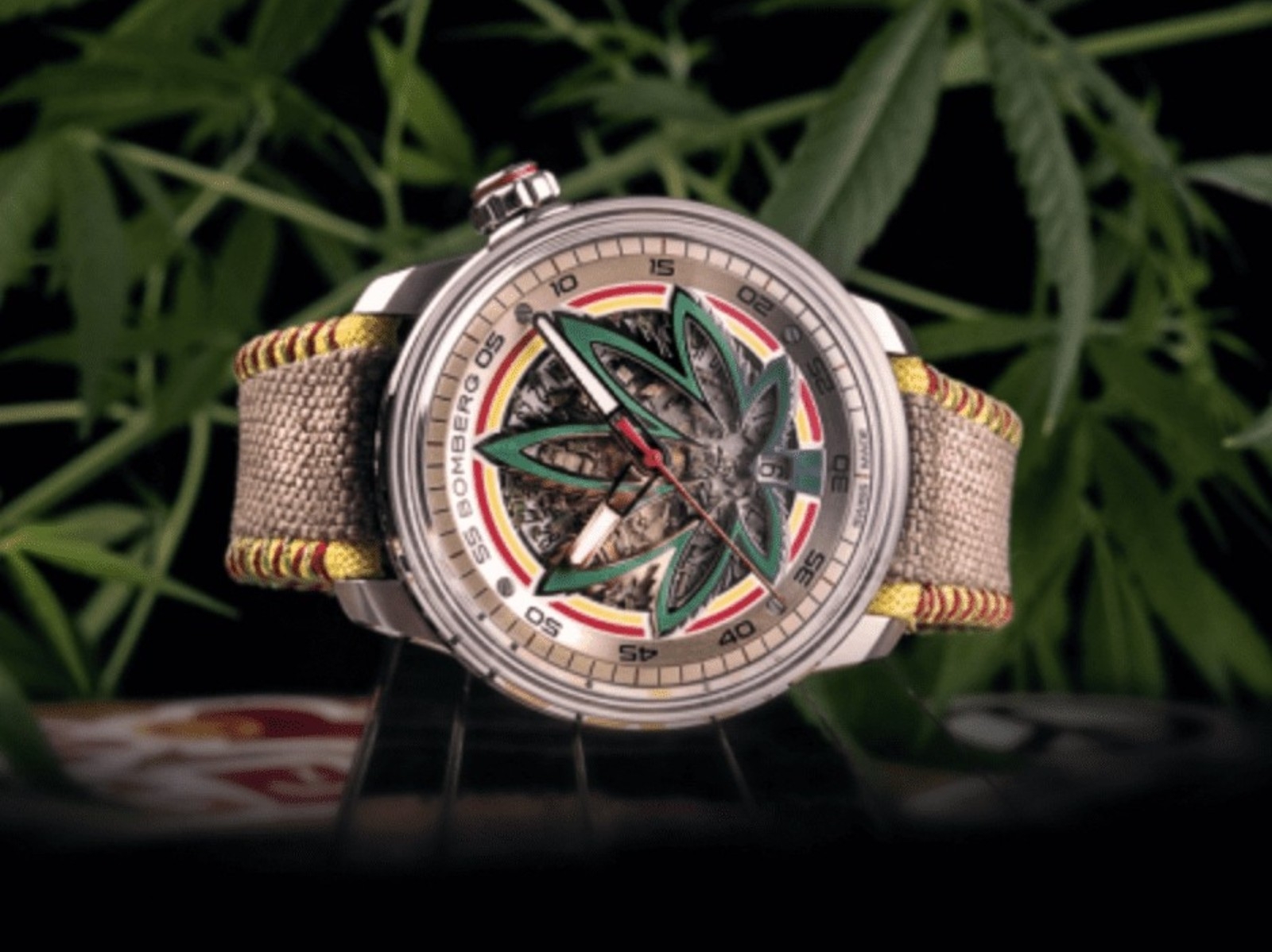 炸彈錶 BOMBERG 推出史上首款「大麻錶」，其創作理念藏有「洋蔥」超暖心！