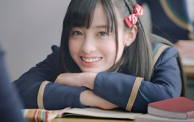 橋本環奈「奇蹟美照」影片版引網暴動：3 大自然化妝技巧大公開～ JUKSY 街星