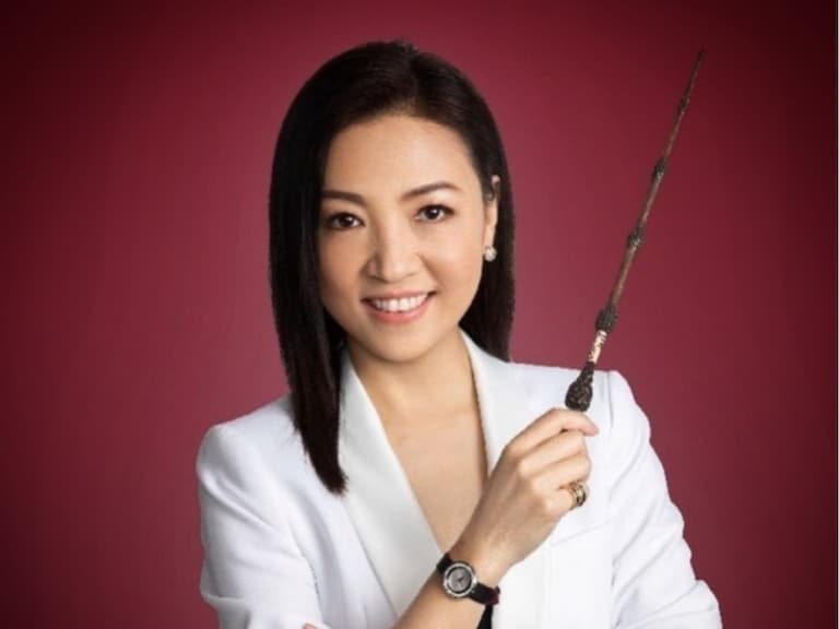 靠自己最美！揭開「惡魔老闆」岳啟儒的 10 大「獨門投資法」：小資女變老闆的撇步都在這！