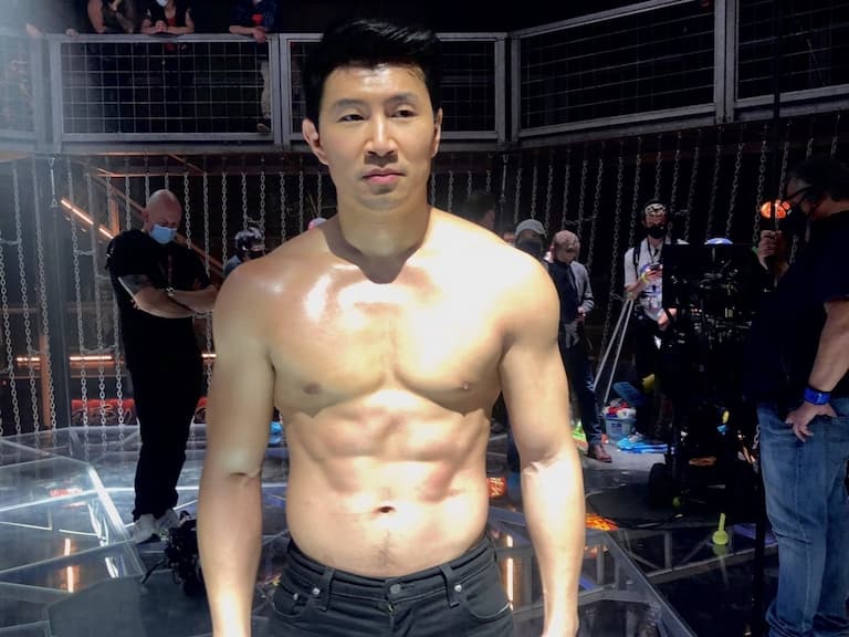 如期上映！《尚氣與十環傳奇》劉思慕激動宣告：「我他 X 要創造歷史！」