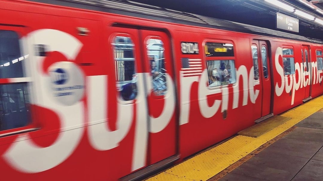 Supreme BOGO 列車