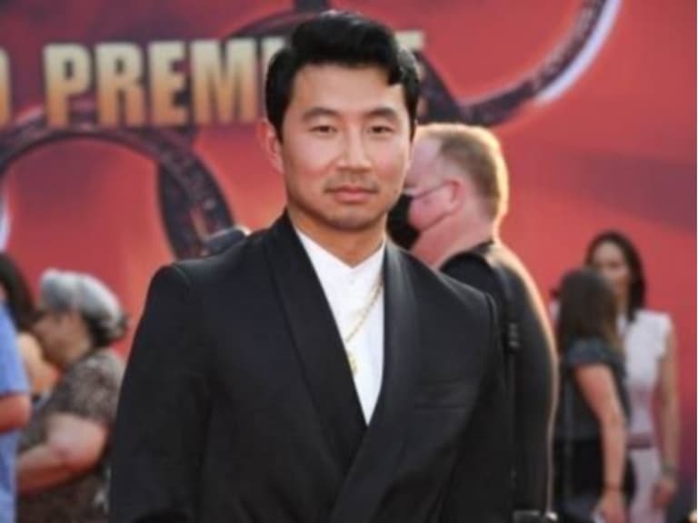 為何《尚氣》選劉思慕？凱文費奇：湯姆荷蘭當初名氣也不大，你質疑的話先去看電影！