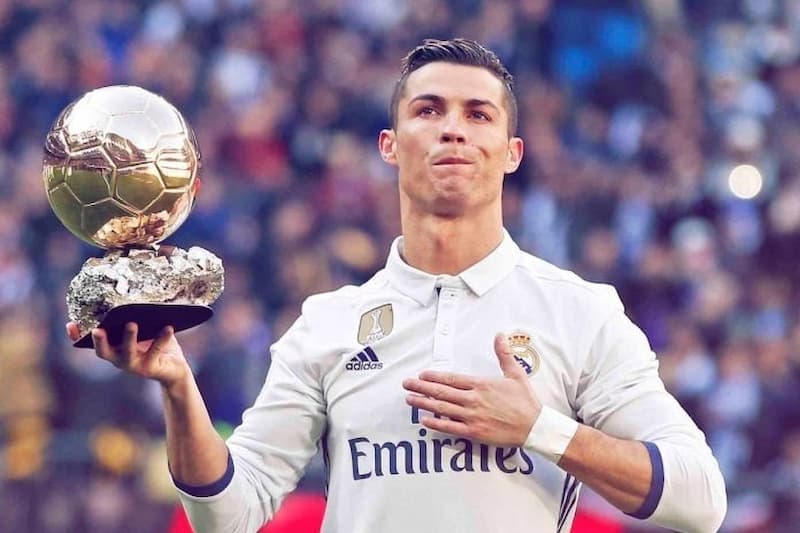 「C 羅」Cristiano Ronaldo 在皇馬拿下金球獎