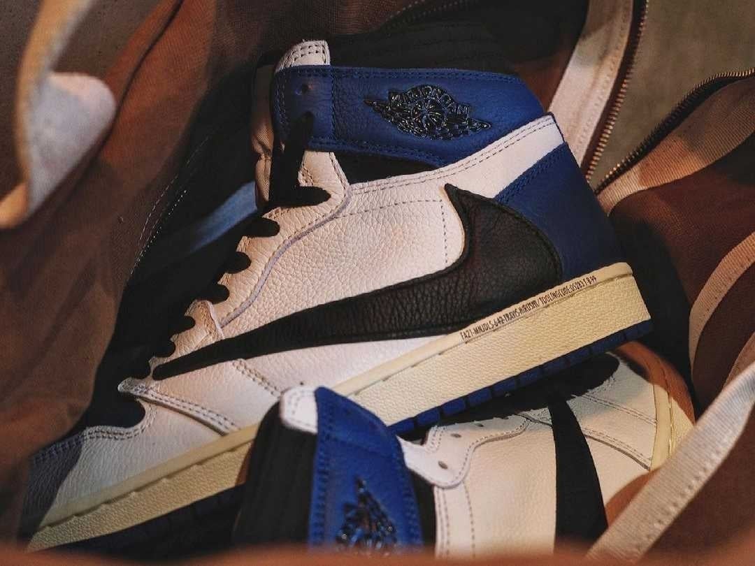 Travis Scott x Fragment x Air Jordan 1