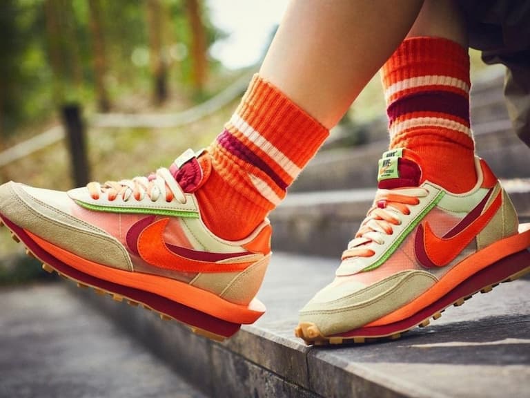 Nike x Sacai x CLOT 三方聯名球鞋該怎麼穿搭?讓宋江、莫莉、王陽明等 7 位名人為你親身示範!