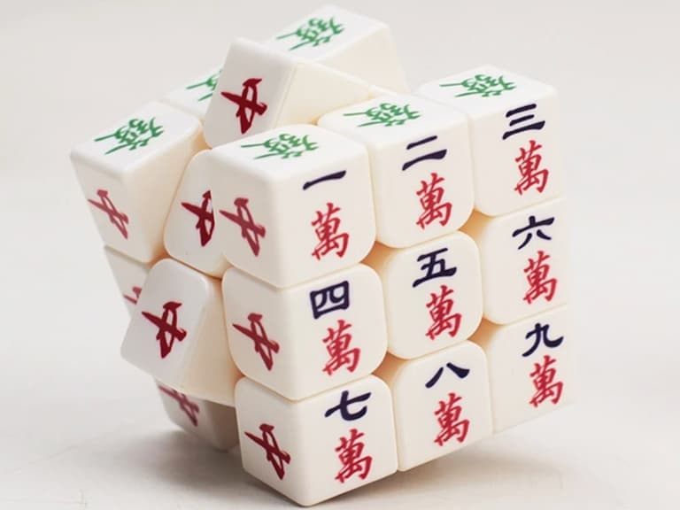 Chop Suey Club 發表最新創意單品「麻將魔術方塊」，找不到牌咖就用它來解癮！
