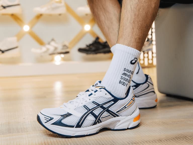 【J 編逛起來】搶先直擊 ASICS 南西新櫃! 一日店長曹佑寧超有料推薦必敗單品!