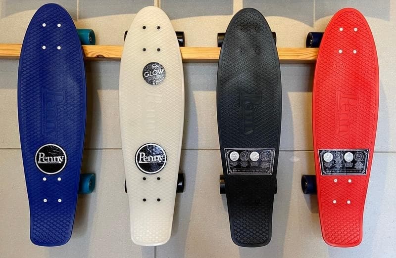 27 吋，Penny Skateboards－台幣 4600 元