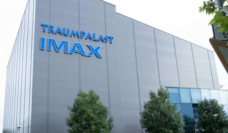 IMAX 電影院開幕