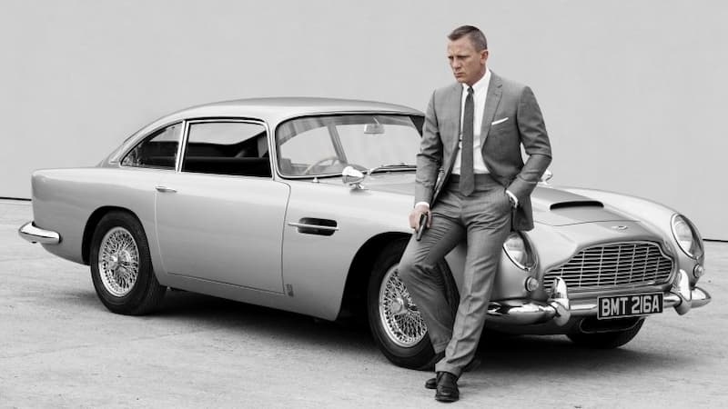 丹尼爾克雷格與 Aston Martin DB5