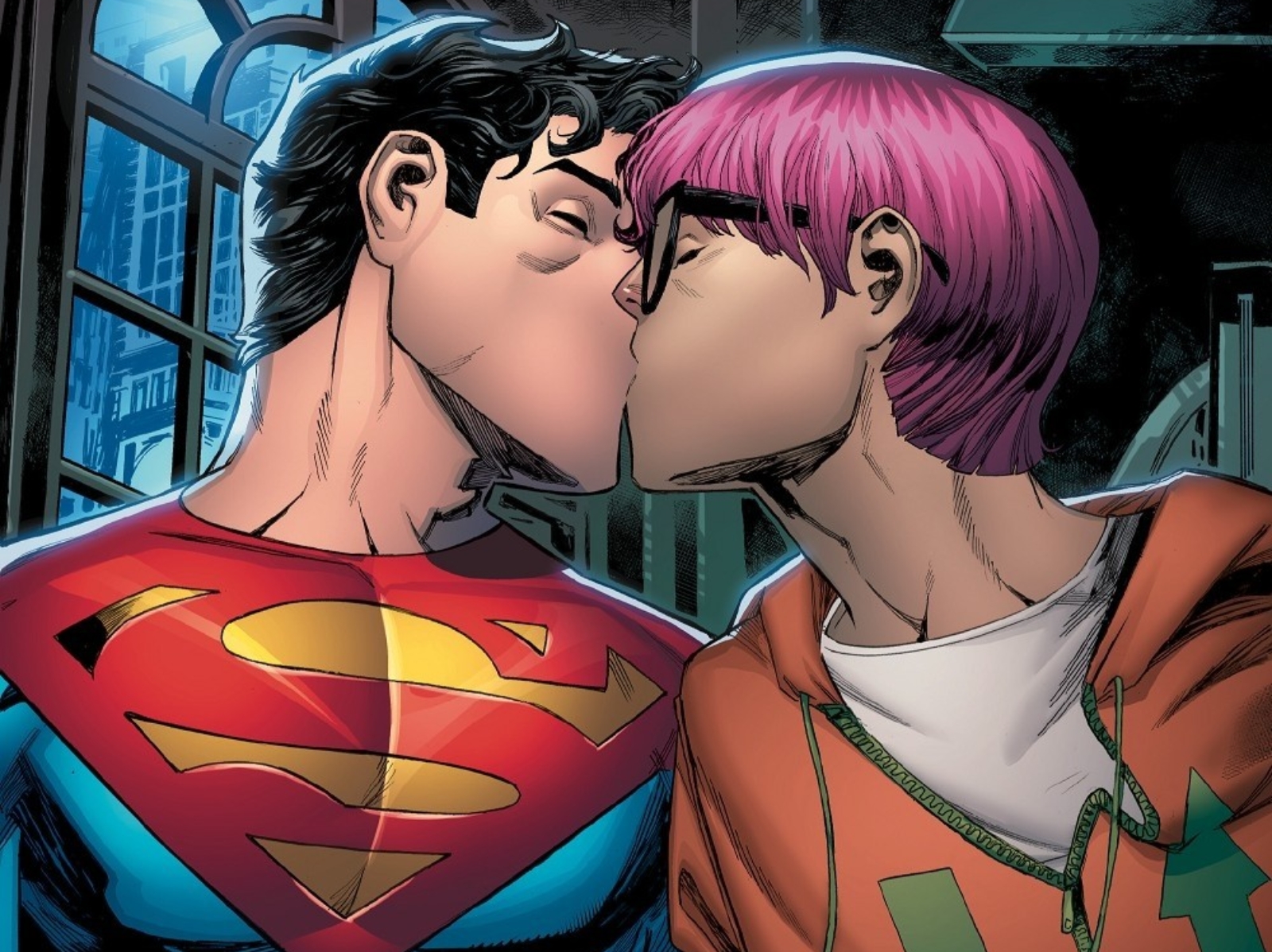 DC 宣布新超人出櫃啦！超級英雄是雙性戀，與亞裔男友交往「接吻照」曬恩愛！