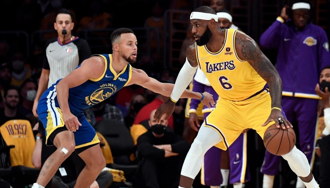 勇士一哥 Stephen Curry 與湖人「詹皇」LeBron James