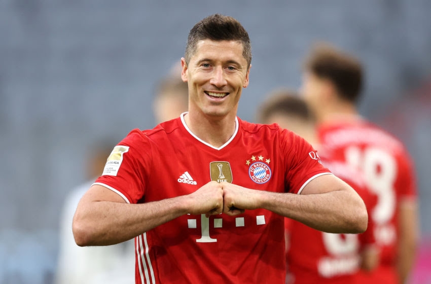 33 歲的拜仁明星前鋒的萊萬（Lewandowski）