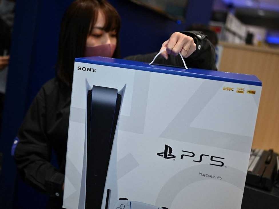 「SONY PS5 一個月能進一、兩台就該高興！」日媒探訪東京電玩店老闆給出心酸回應！