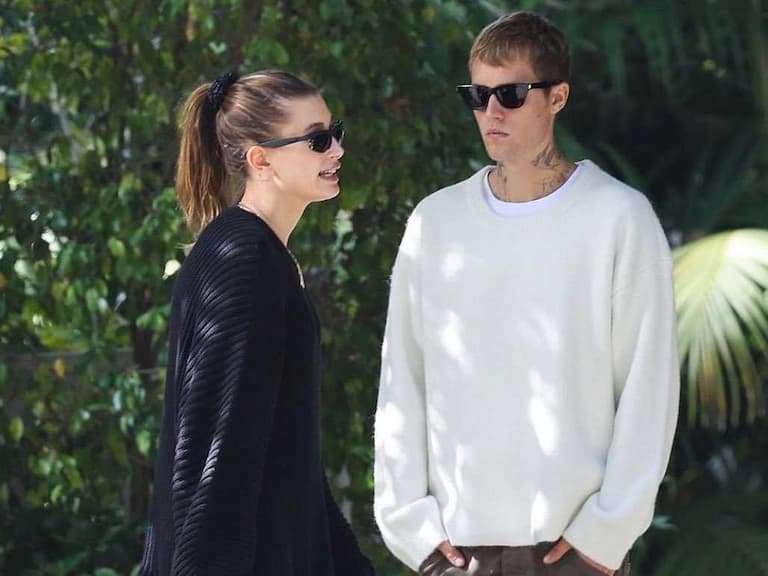 小賈 Justin Bieber 上腳 adidas Originals Yeezy 聯名靴,超獵奇設計引網友討論!