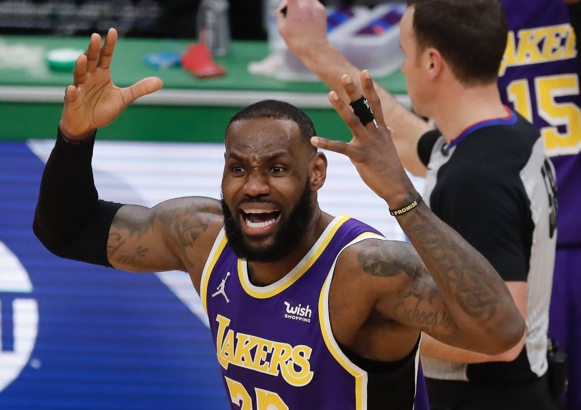 「詹皇」LeBron James 生涯第二次遭驅逐出場