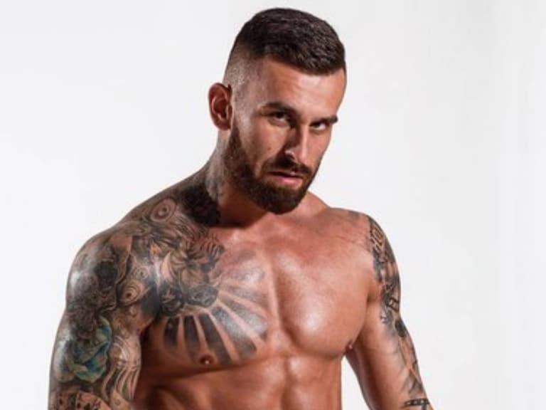 MMA 格鬥選手 Jacek Muranski 比賽「不停咬對手」，最後遭裁判取消資格！