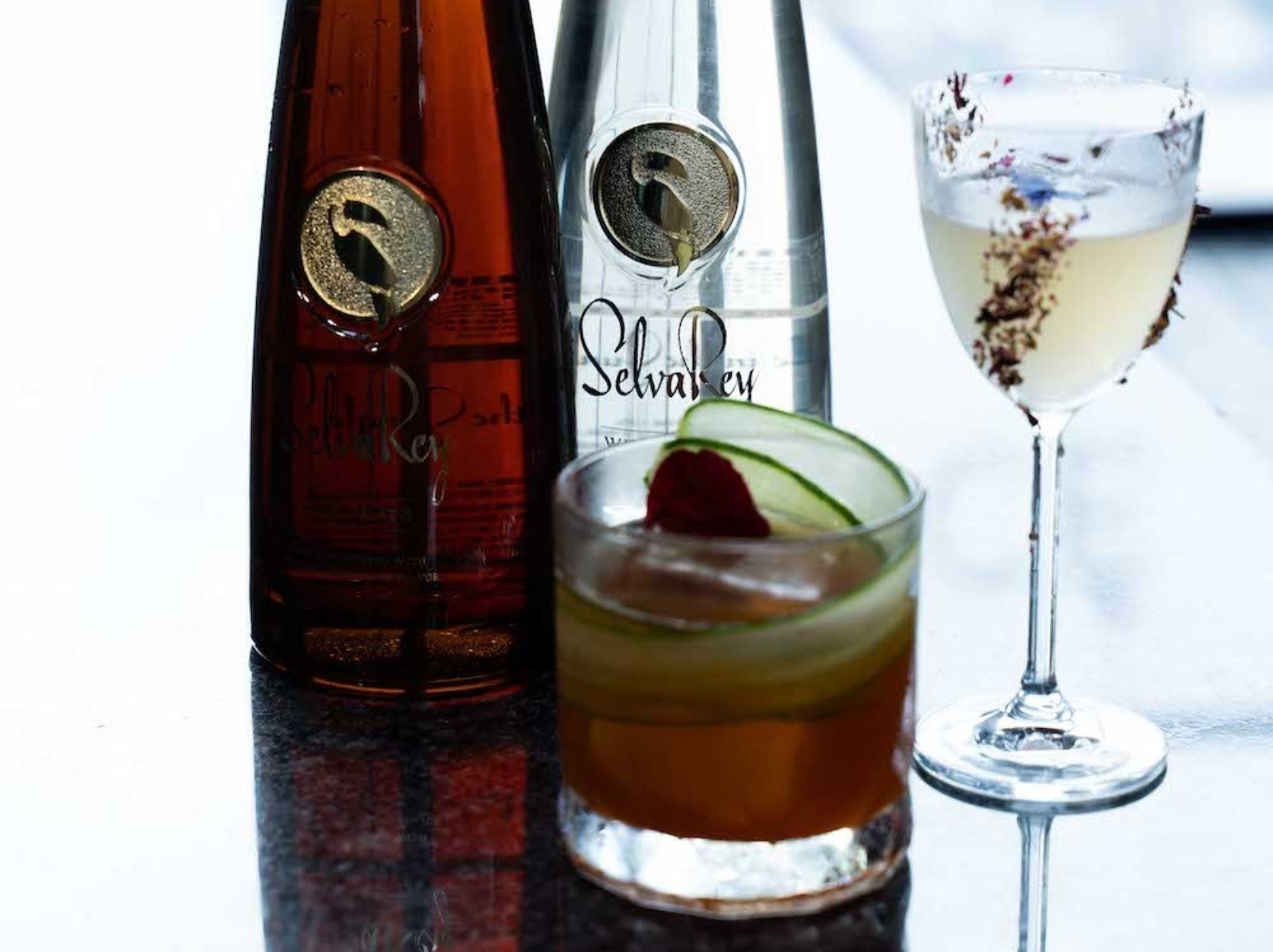 周杰倫蘭姆酒品牌 SelvaRey 攜手 LVMH 旗下酒吧 CÉ LA VI TAIPE 打造 2 款調酒，把妹酒譜不藏私大公開！