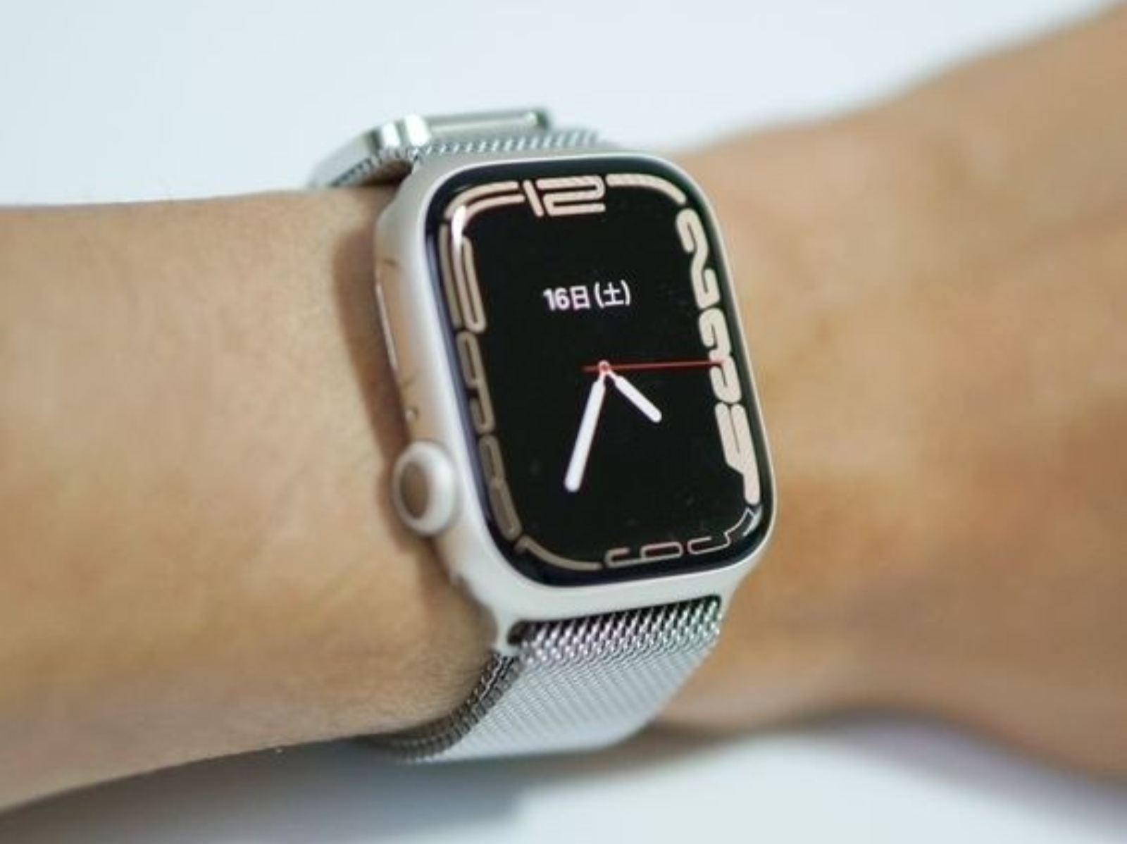 盤點 Apple、Garmin 等 4 款智慧型手錶，3 C 控絕對會超愛！