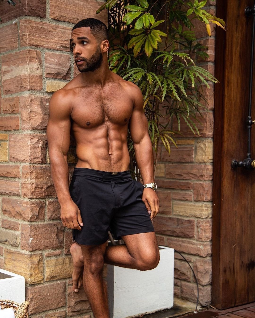 Lucien Laviscount