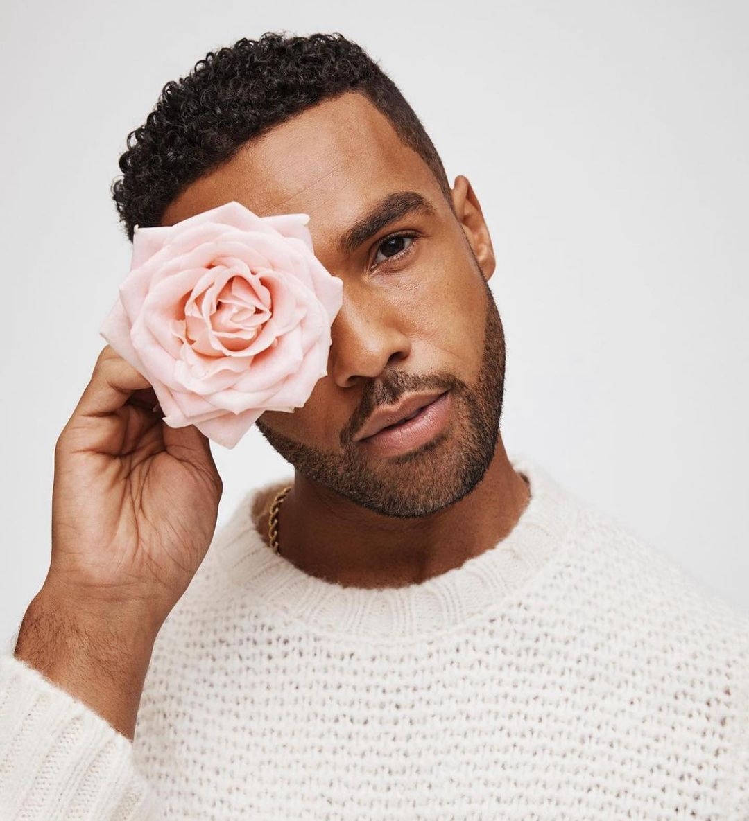 艾蜜莉在巴黎 Lucien Laviscount