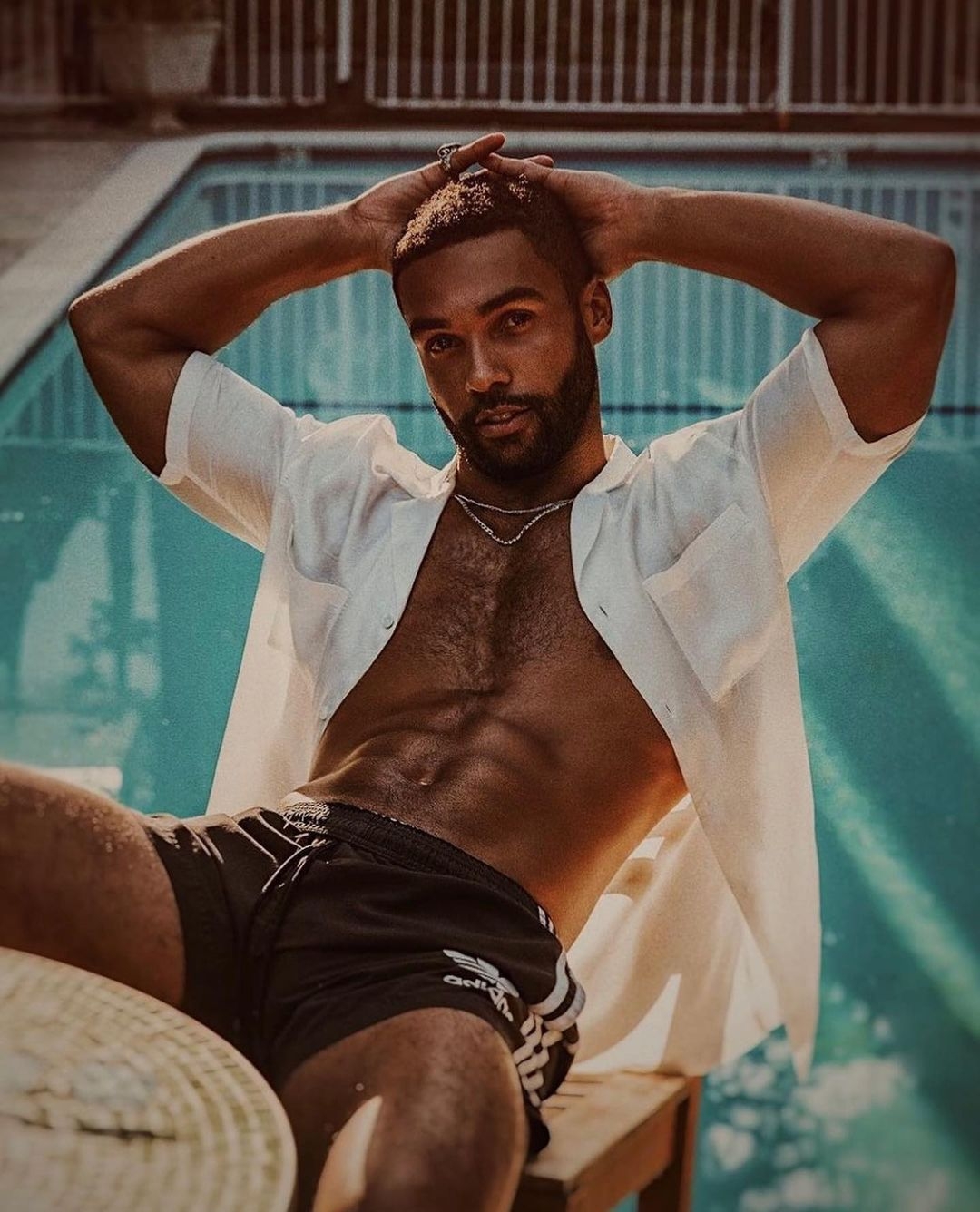 艾蜜莉在巴黎 Lucien Laviscount