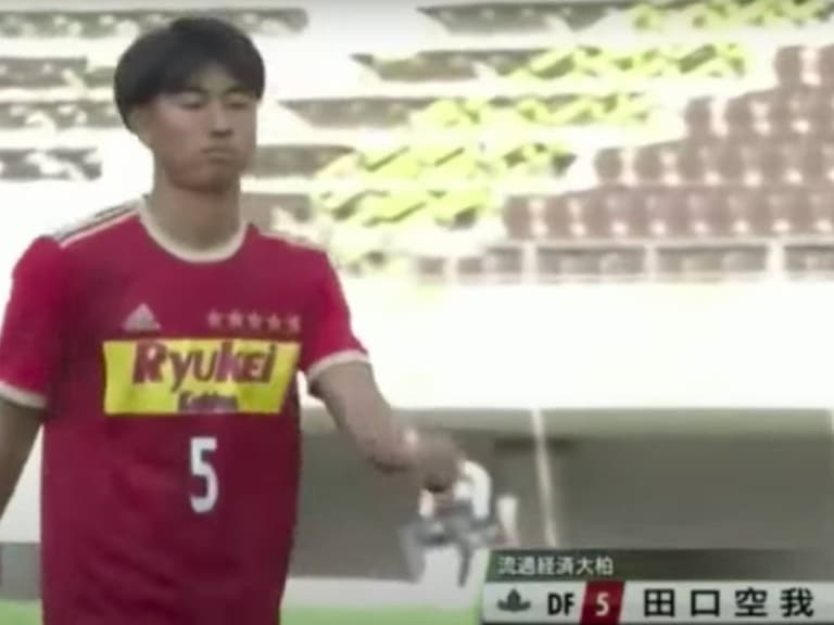 日本高中生田口空我助跑踢球花「 39 秒」,龜速方式吸引國外媒體關注!