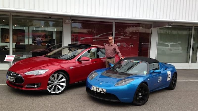 Hansjörg Gemmingen 不只擁有 Model S，還有一台特斯拉 Roadster 跑車