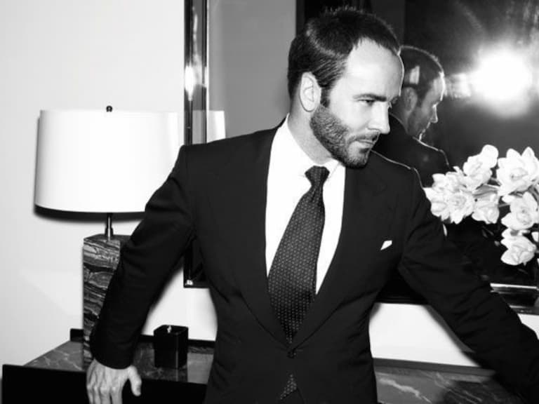 解密傳奇設計師 Tom Ford：讓 Gucci 起死回生的關鍵、遭 Saint Laurent 批評「毀了他的職業生涯」？！