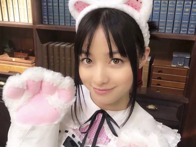 橋本環奈公開最愛的漫畫清單!被封為「漫改女王」卻自爆:喜歡的漫畫被翻拍還是覺得不太好⋯