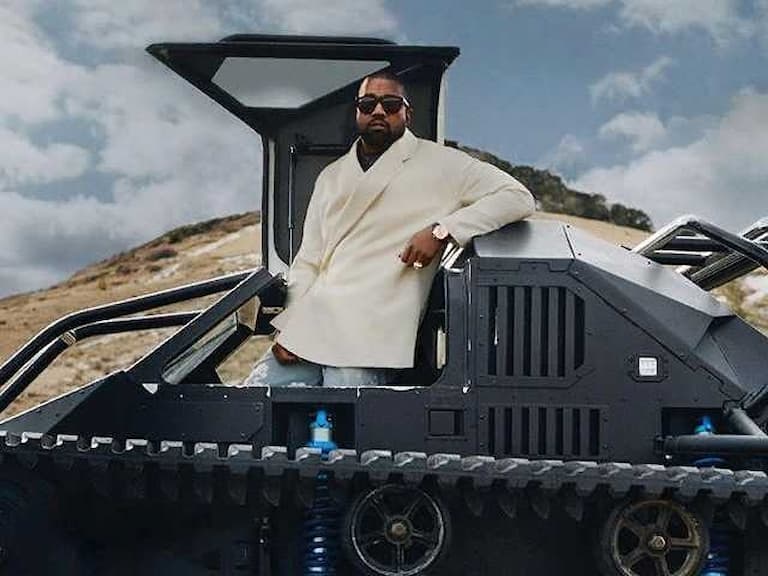 肯爺 Ye 賣出「私人奢華黑魂坦克」Ripsaw EV2，最新買主曝光：「出售價格公道！」