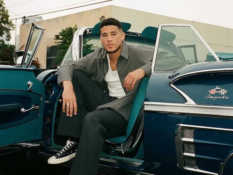 NBA 球員 Devin Booker 鳳凰城奢華住處開箱,Air Jordan 1、Nike Dunk「收藏鞋牆」曝光!