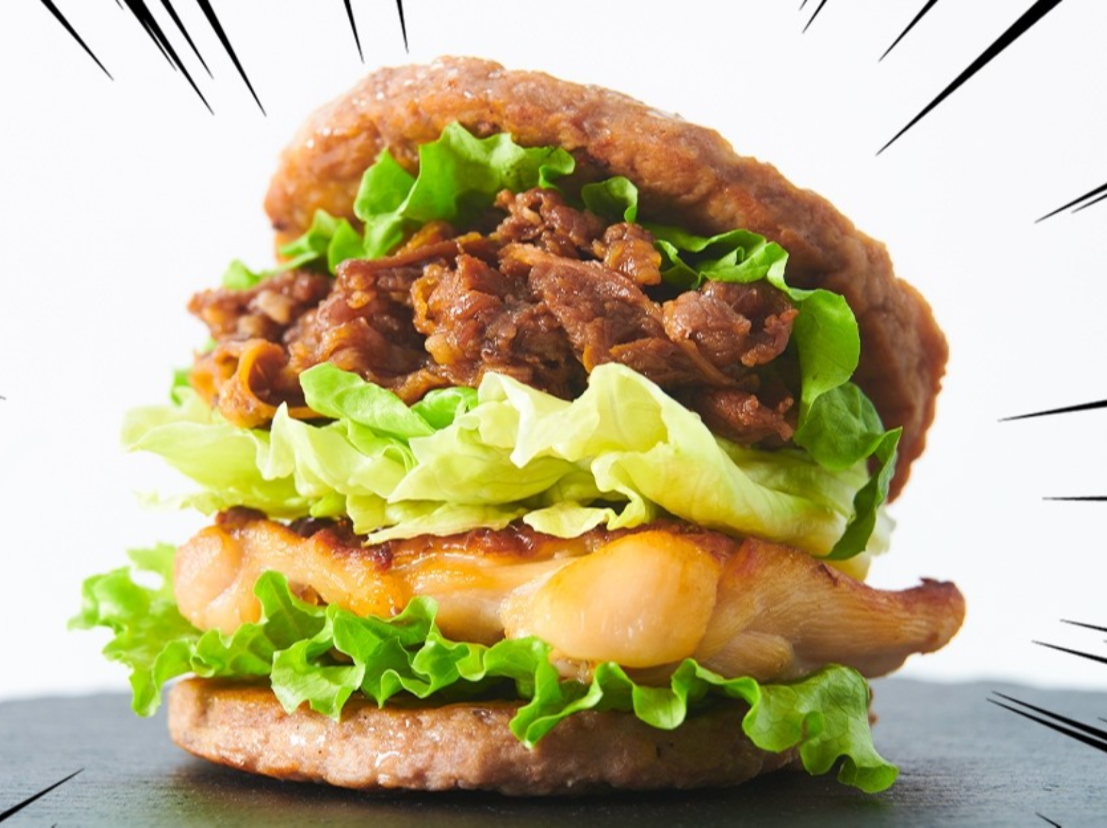 日本摩斯漢堡肉之日限定「肉肉肉漢堡」，一次吃到牛豬雞 3 種肉超滿足！