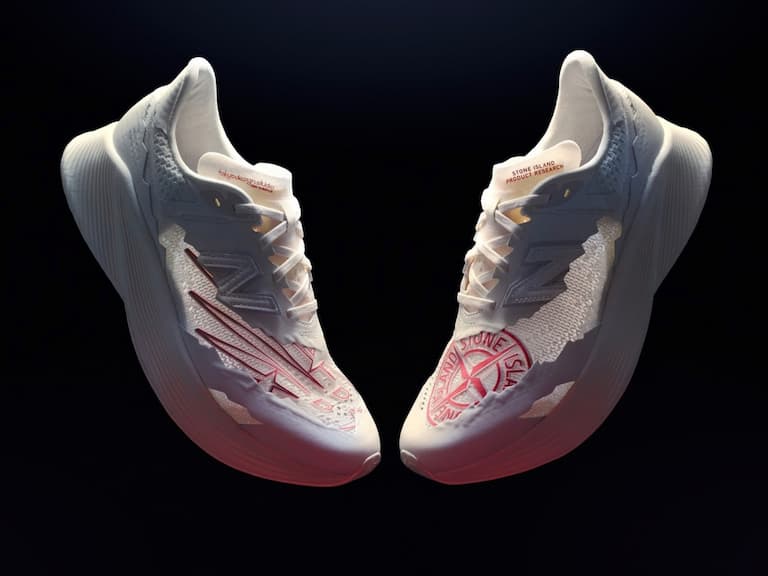NEW BALANCE x STONE ISLAND 當創新跑鞋遇上前衛機能,將於「這天」限量上市