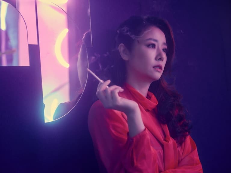 《華燈初上》爆電影版定案!回顧 7 大金句語錄:「人生就像賭博,賭贏了就是你的!」