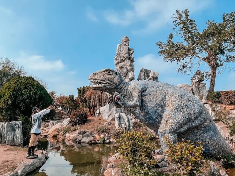 特搜全台 5 大 IG「獵奇景點」懶人包！麻豆代天府十八地獄、五年千歲公園⋯怪到欠打卡！