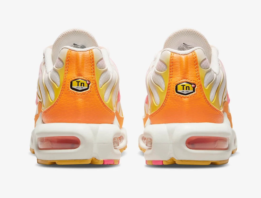 Nike Air Max Plus「Sunrise」