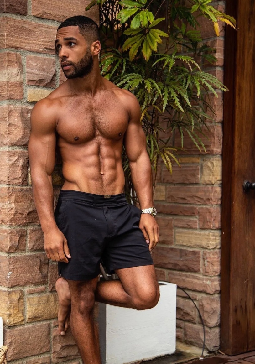 Lucien Laviscount