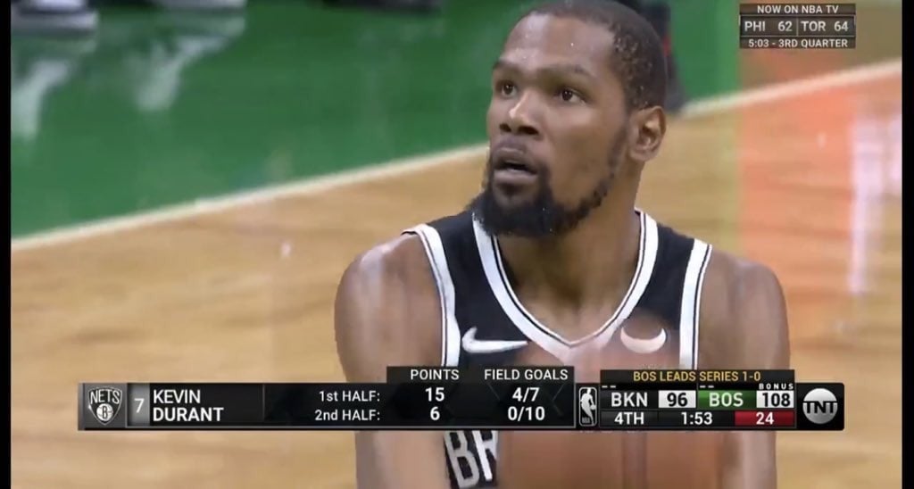 Kevin Durant 卻在下半場 10 投 0 中