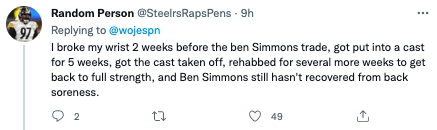 網友在 Simmons 交易前兩週摔斷手腕，歷經石膏、復健、休養等日子才完全好，對 Simmons 至今背部痠痛還沒好感到疑惑！