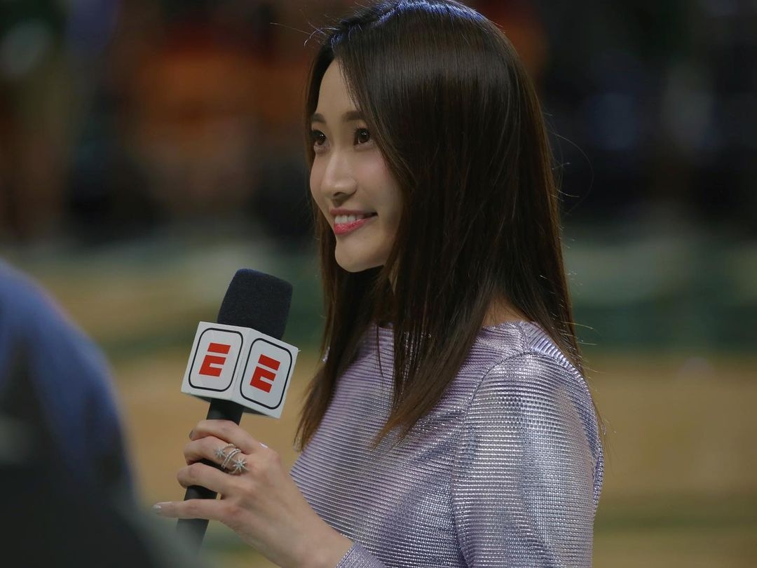 ESPN 正妹女記者孟超