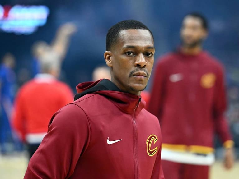 NBA/三屆助攻王 Rajon Rondo 情緒失控「持槍」威脅女友,遭控虐待、打小孩引震撼!