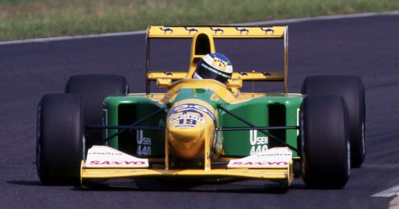 舒馬克在 F1 曾開過的座駕 Benetton B192 也在近期被拍賣