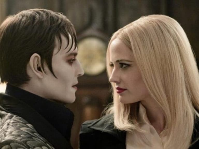 《007》伊娃葛林 Eva Green 曬合照支持強尼戴普，引網讚：「他會得到應得的正義！」