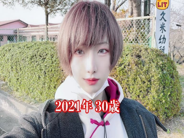 正妹 Coser 十年前竟是宅男！靠減肥、化妝成美女，驚人轉變超勵志！