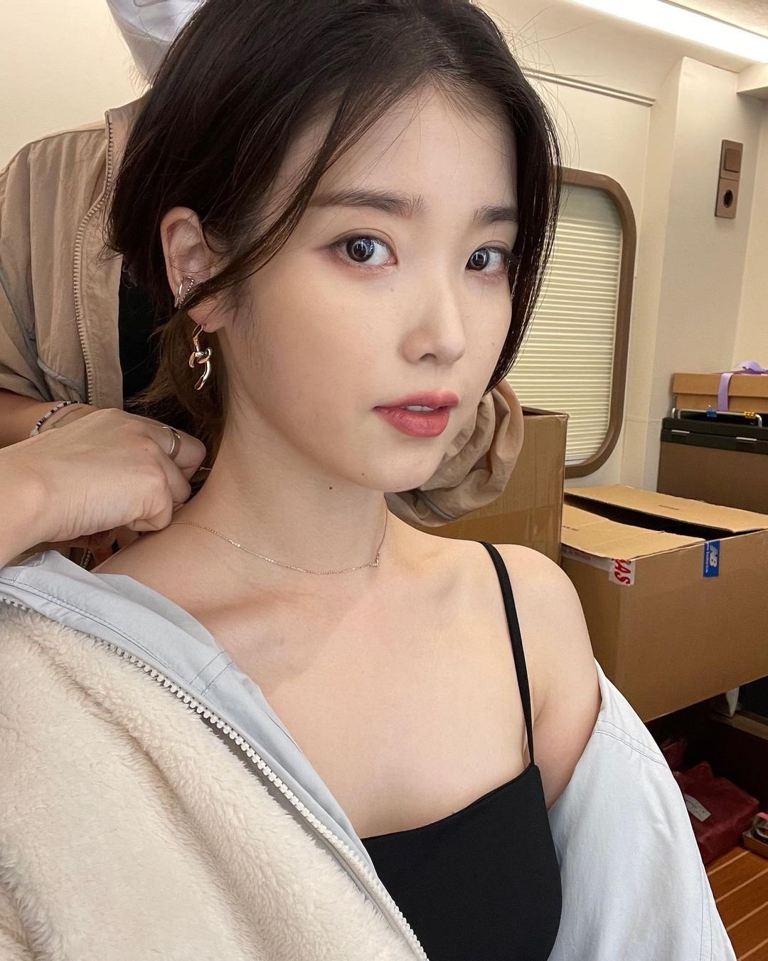 IU