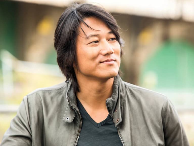 《玩命關頭 10》「韓哥」姜成鎬將再開 Mazda RX-7，本人喊：「很高興見到你，老朋友」