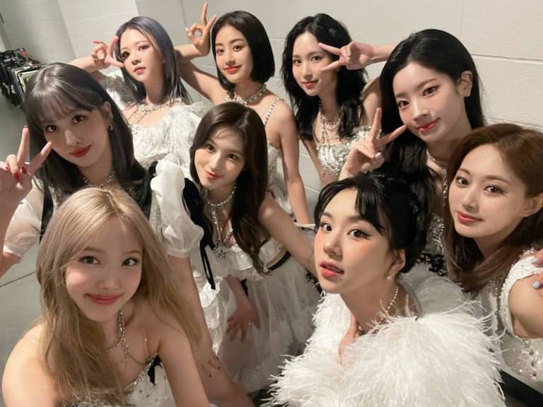TWICE 打破七年魔咒全員正式續約， JYP 聲明：「會成為最佳後盾！」