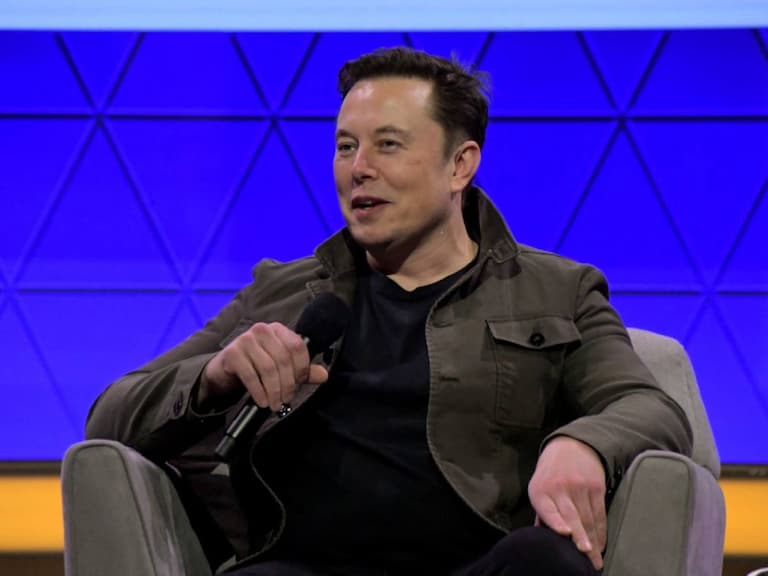 川普公開嘲諷馬斯克是「吹牛大師」，全球首富 Elon Musk：「是時候該讓他謝幕和退場了！」